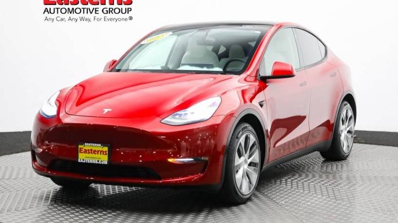 TESLA MODEL Y 2021 5YJYGDEE8MF130688 image